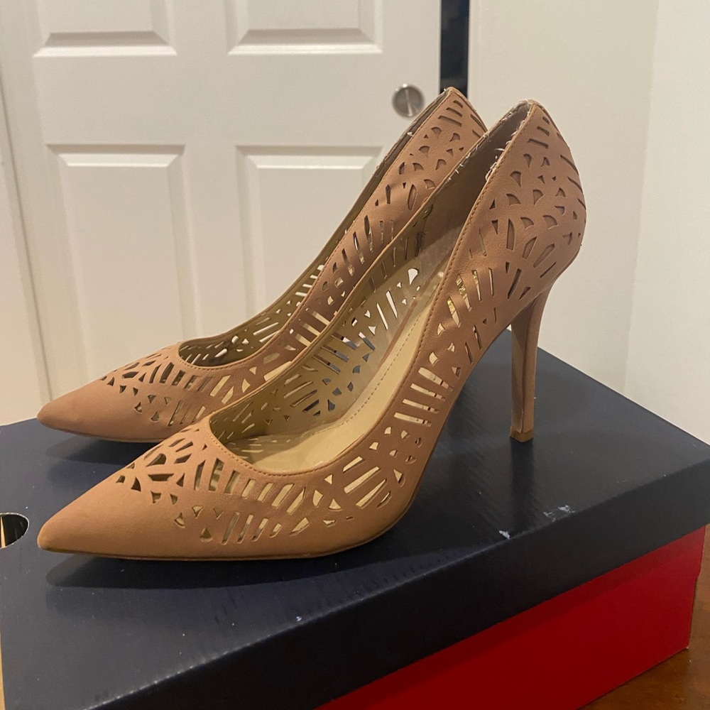 BCBG nude leather pumps